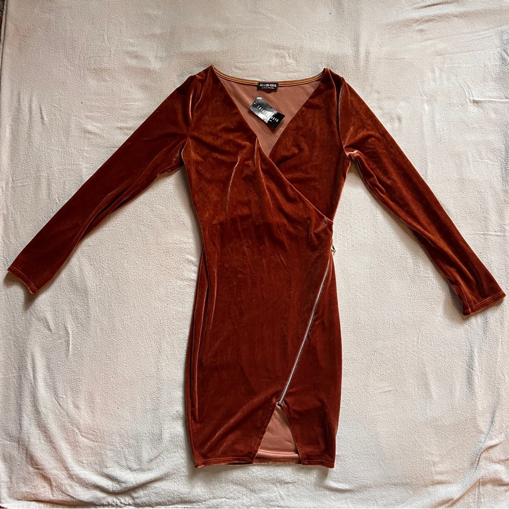 Vintage 90’s Fashion Nova Brown Velvet Dress NWT